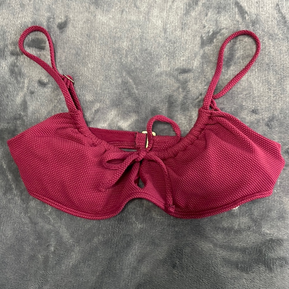 Hollister Swimsuit Top